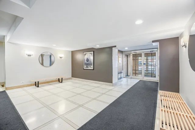$750,000 | 408 West 34th Street, Unit 6H | Hudson Yards