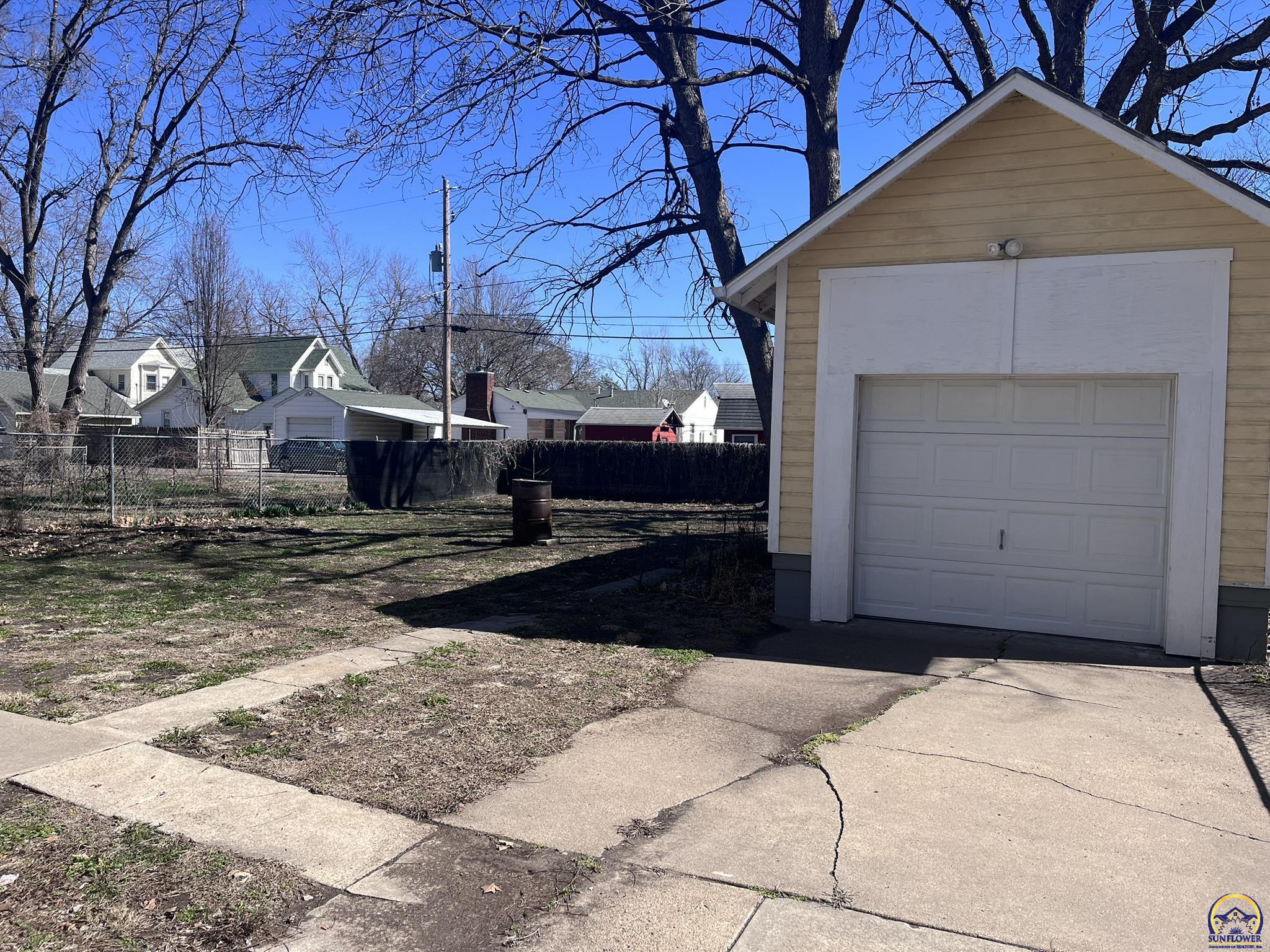 722 Northeast Sumner Street Topeka, KS 66616 - Photo 19 of 19