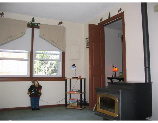 28 Francis Street Springfield, MA 01104 - Photo 3 of 14
