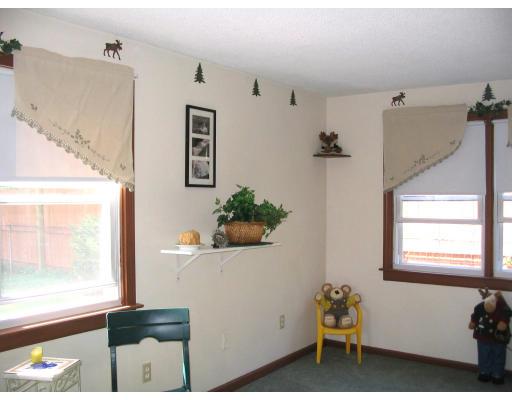 28 Francis Street Springfield, MA 01104 - Photo 4 of 14