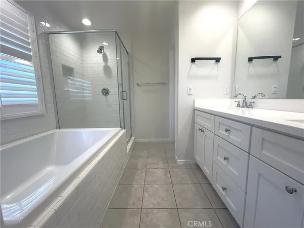 $3,700 | 253 South Vermont Avenue, Glendora, CA 91741