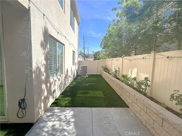 $3,700 | 253 South Vermont Avenue, Glendora, CA 91741