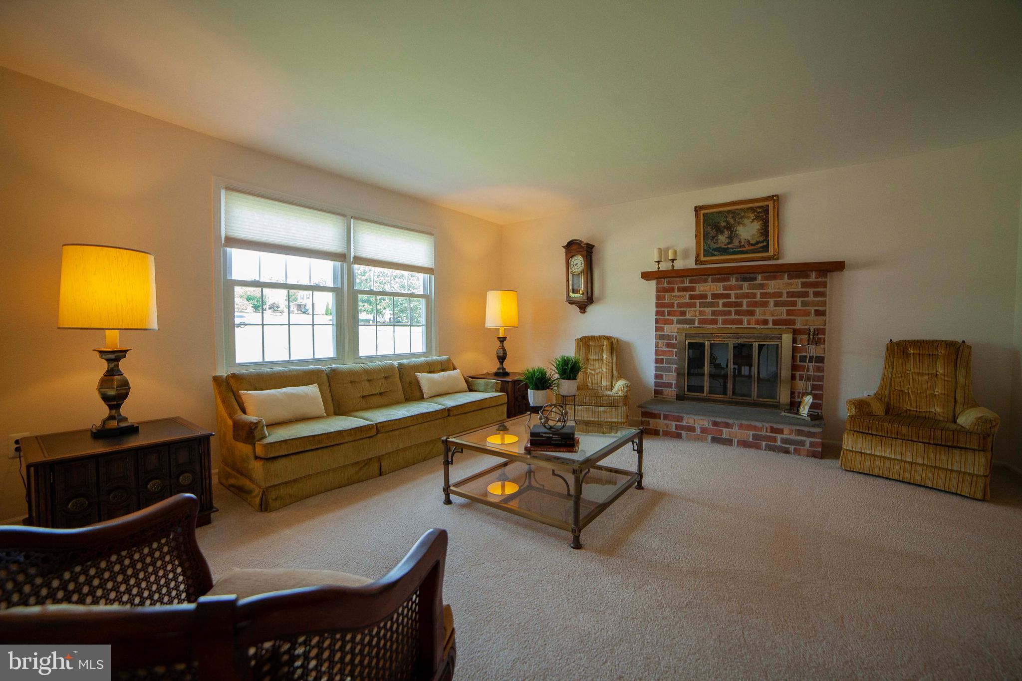101 Woodstream Road Boothwyn, PA 19061 - Photo 4 of 26 Gallery Image 4