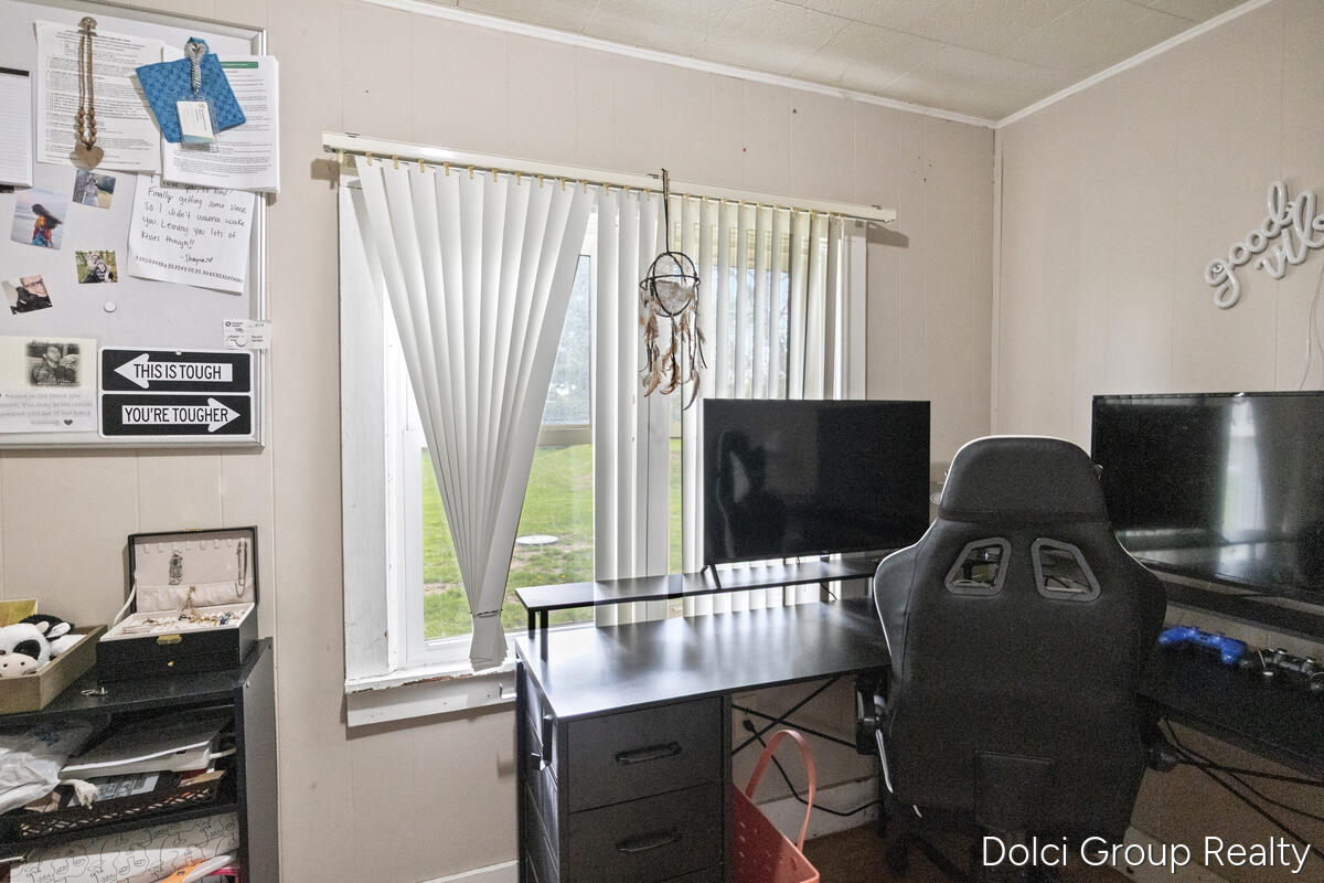 20690 Coolidge Road Big Rapids, MI 49307 - Photo 13 of 23 20690-Coolidge_011