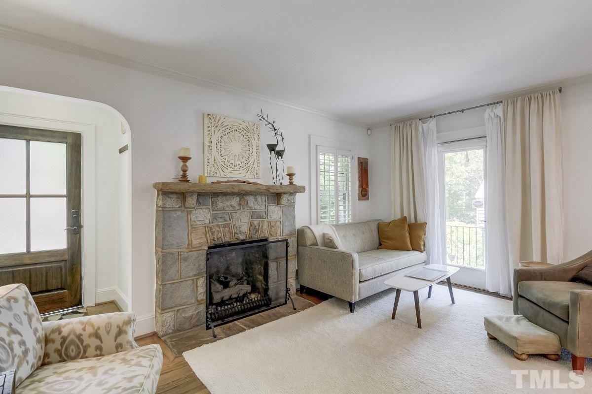 212 Hudson Street Raleigh, NC 27608 - Photo 3 of 24