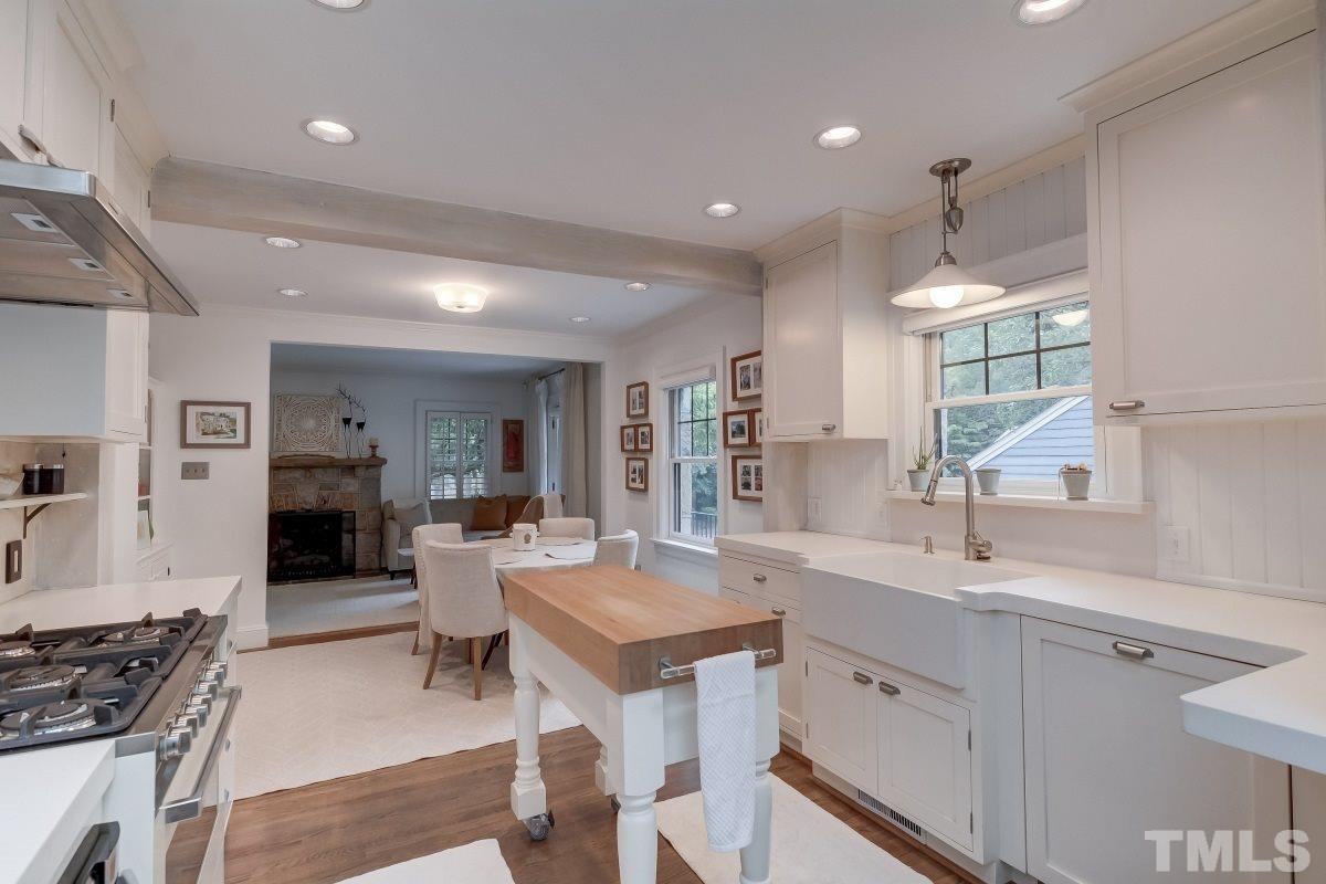 212 Hudson Street Raleigh, NC 27608 - Photo 10 of 24