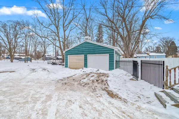 $199,900 | 20 South West Street, Hillsdale, MI 49242