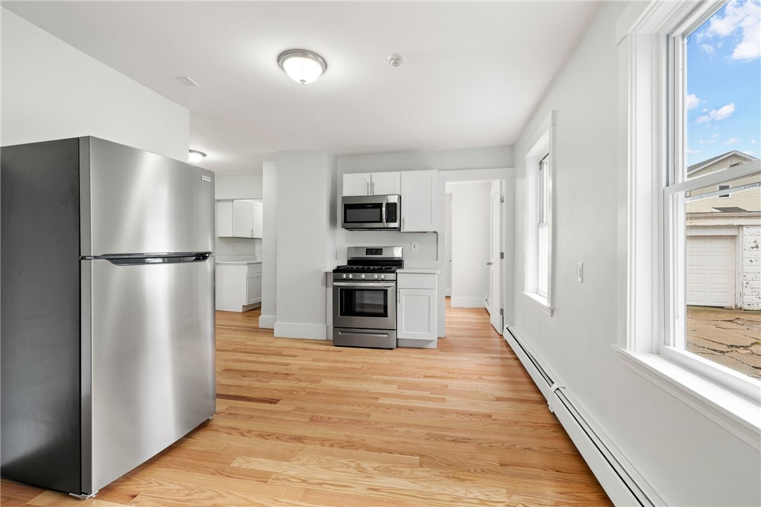 107 Tell Street, Unit 3R Providence, RI 02909 - Photo 1 of 17
