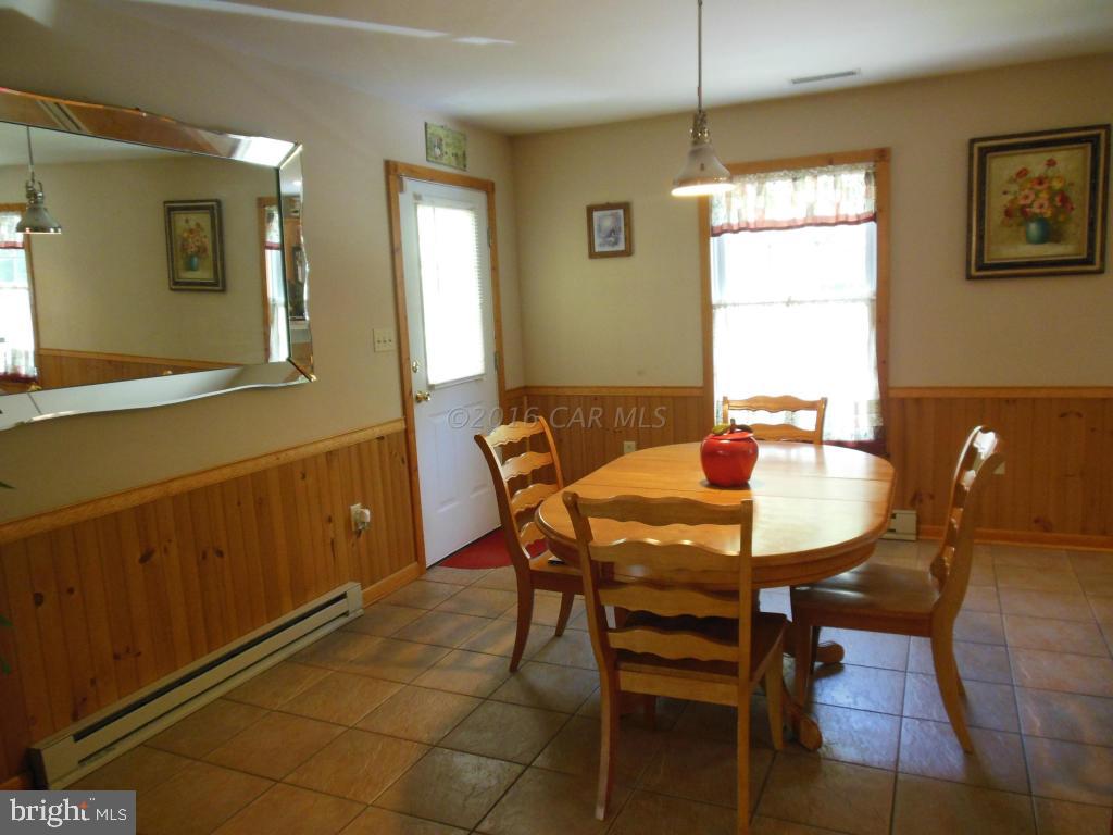 3860 Walt Thomas Road Crisfield, MD 21817 - Photo 7 of 32 Gallery Image 7
