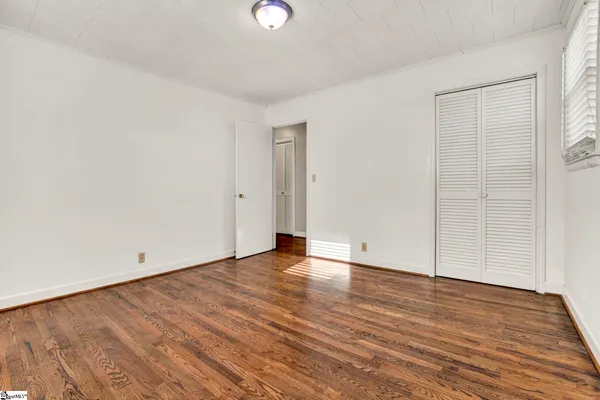 $224,900 | 301 Dixon Street, Clinton, SC 29325