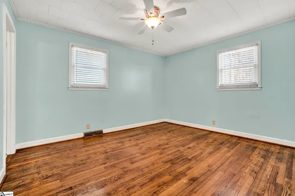 $224,900 | 301 Dixon Street, Clinton, SC 29325