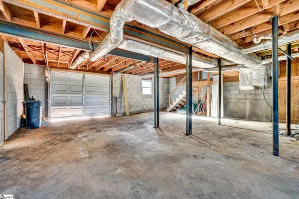 $224,900 | 301 Dixon Street, Clinton, SC 29325