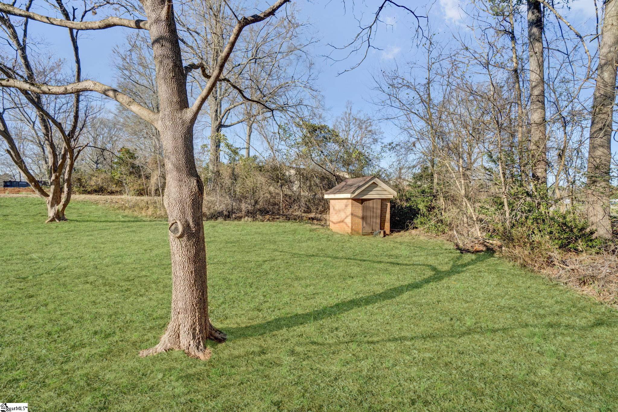 301 Dixon Street Clinton, SC 29325 - Photo 42 of 43