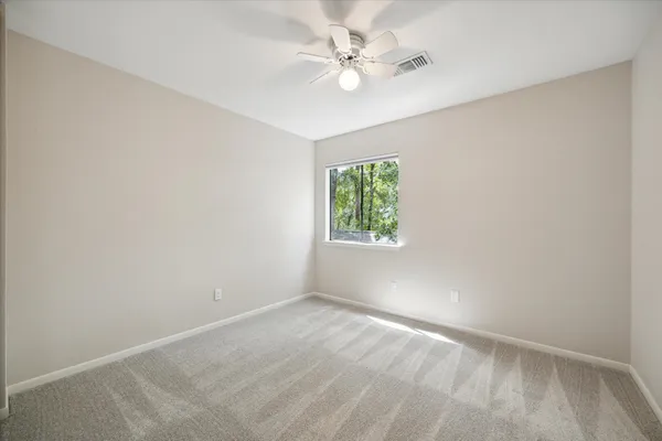 $2,495 | 31 Fire Flicker Place, The Woodlands, TX 77381