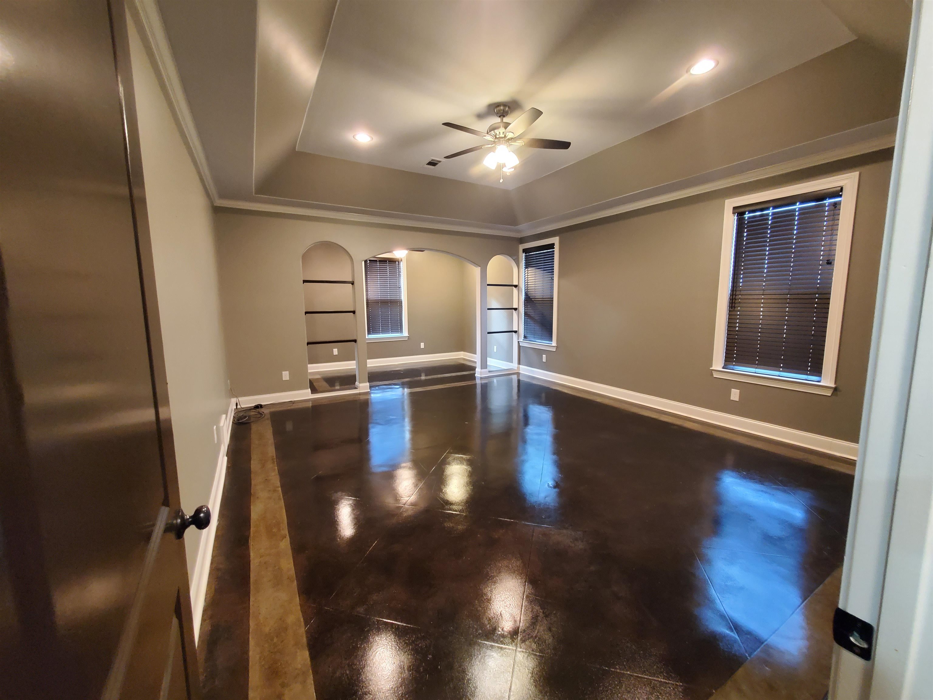 4600 Warren Road Oakland, TN 38060 - Photo 5 of 25 Beautiful Master bedroom with sitting area.