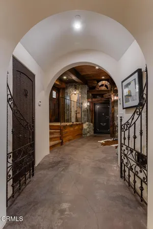 $7,250,000 | 5065 Indianola Way, La Canada Flintridge, CA 91011