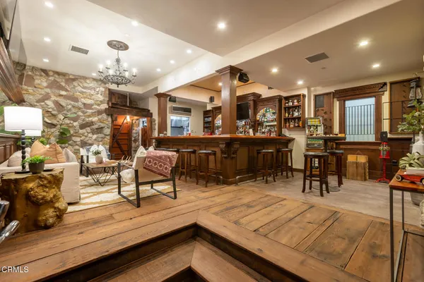 $7,250,000 | 5065 Indianola Way, La Canada Flintridge, CA 91011