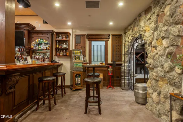 $7,250,000 | 5065 Indianola Way, La Canada Flintridge, CA 91011