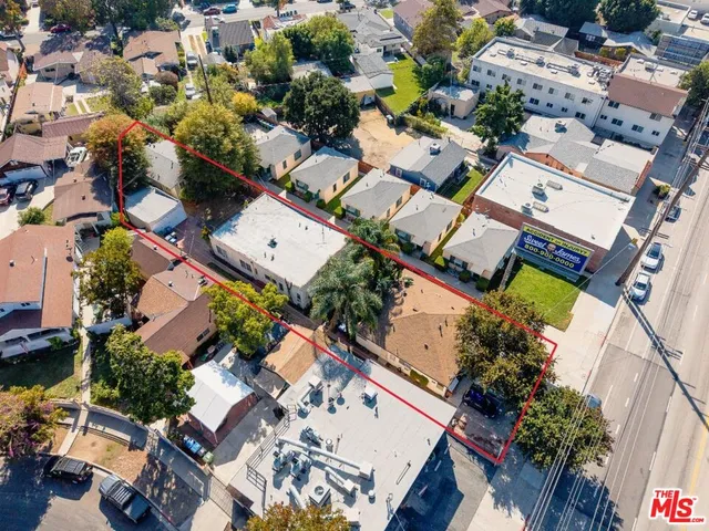 $1,100,000 | 4546 Eagle Rock Boulevard, Los Angeles, CA 90041