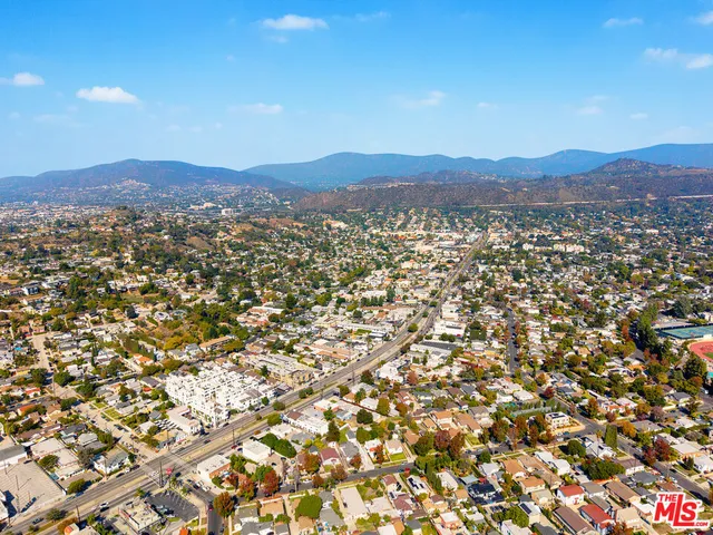 $1,100,000 | 4546 Eagle Rock Boulevard, Los Angeles, CA 90041