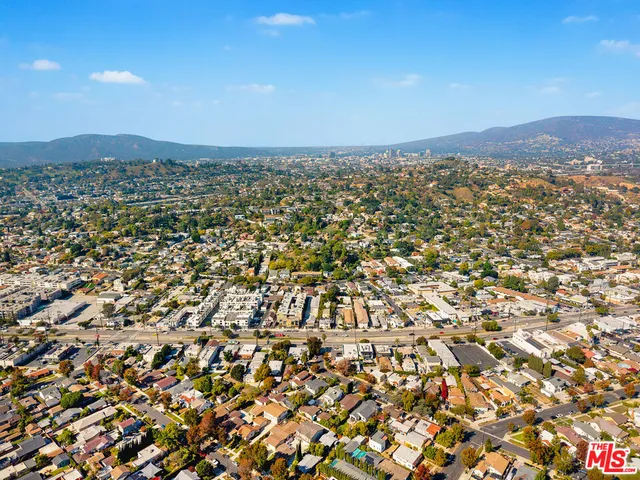 $1,100,000 | 4546 Eagle Rock Boulevard, Los Angeles, CA 90041