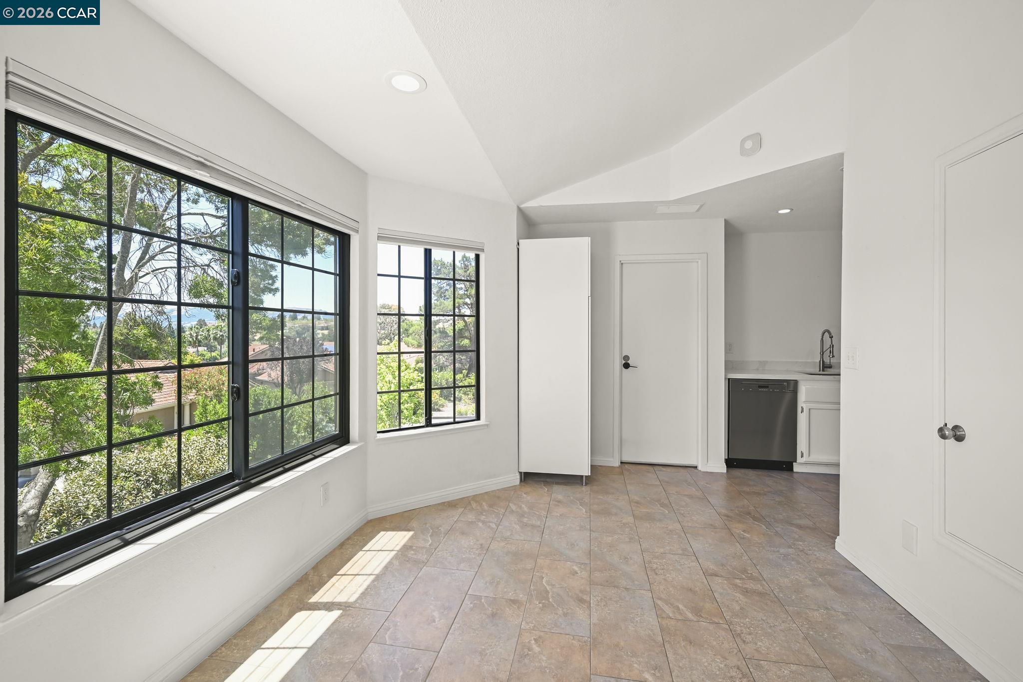 83 Tahoe Court, Unit 202 San Ramon, CA 94582 - Photo 8 of 41