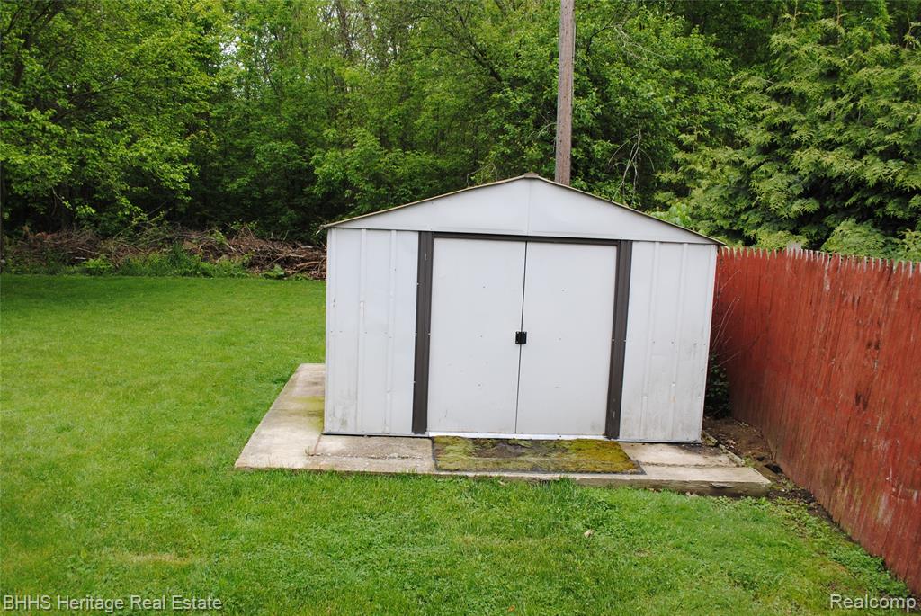 4080 Potts Road Fowlerville, MI 48836 - Photo 5 of 22