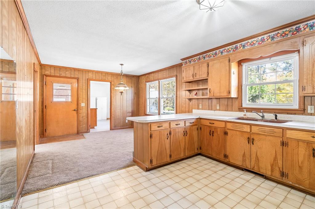 1835 Greentree Road Burlington, NC 27217 - Photo 13 of 30