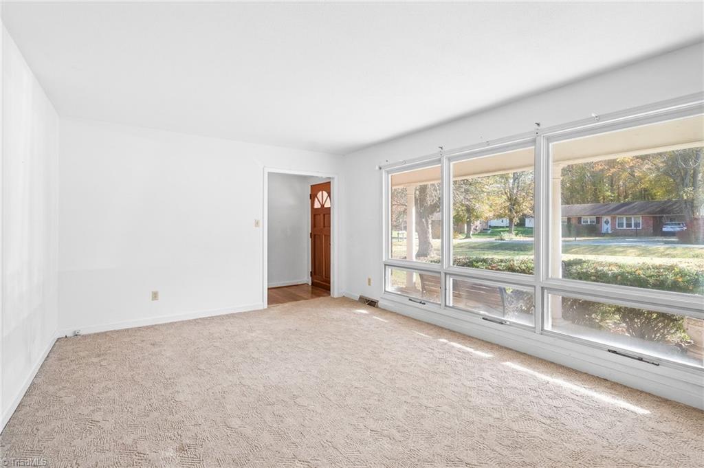 1835 Greentree Road Burlington, NC 27217 - Photo 15 of 30