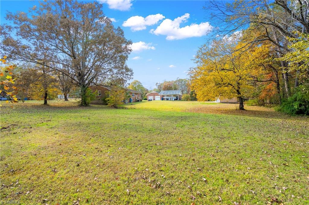 1835 Greentree Road Burlington, NC 27217 - Photo 30 of 30