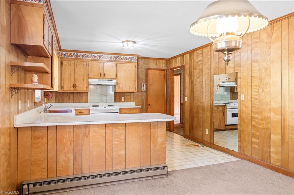 1835 Greentree Road Burlington, NC 27217 - Photo 9 of 30