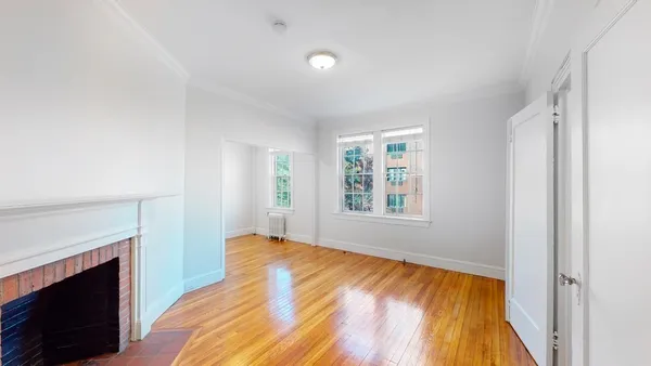 $2,300 | 16 Chauncy Street, Unit 24, Cambridge, MA 02138