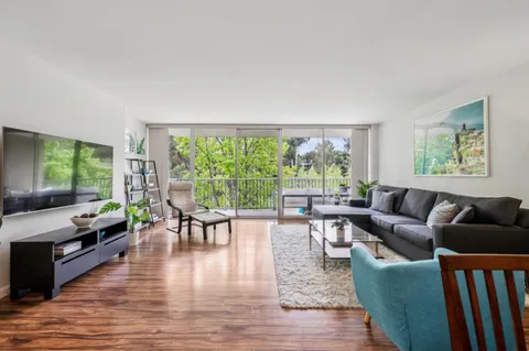 $955,000 | 400 Davey Glen Road, Unit 4623, Belmont, CA 94002