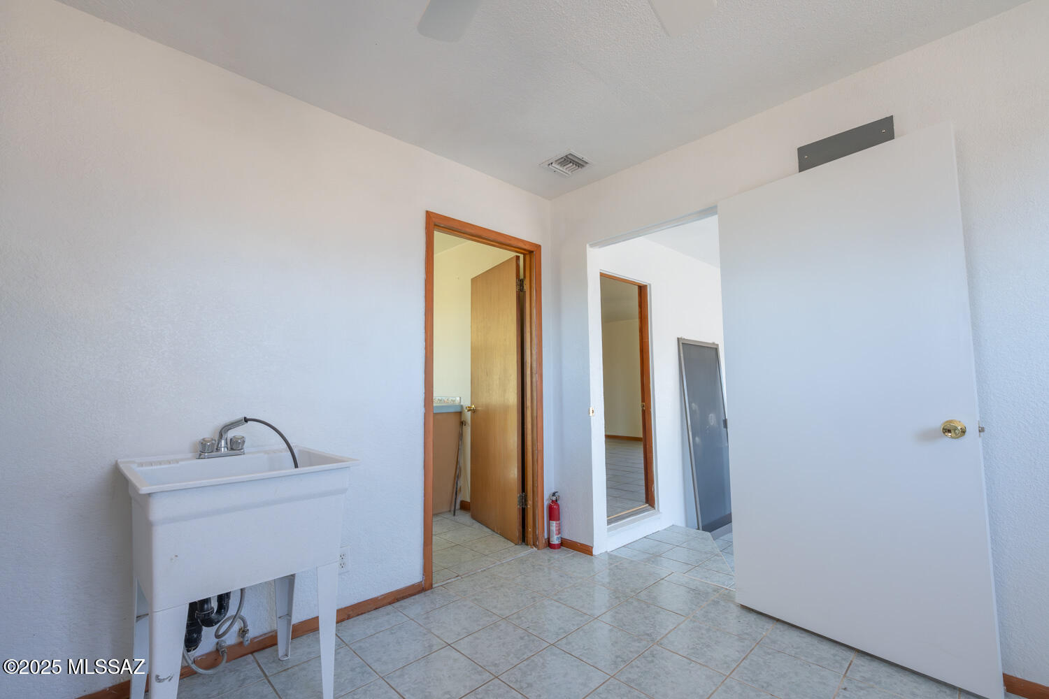 4859 West Gleeson Road Elfrida, AZ 85610 - Photo 10 of 50 Gallery Image 10