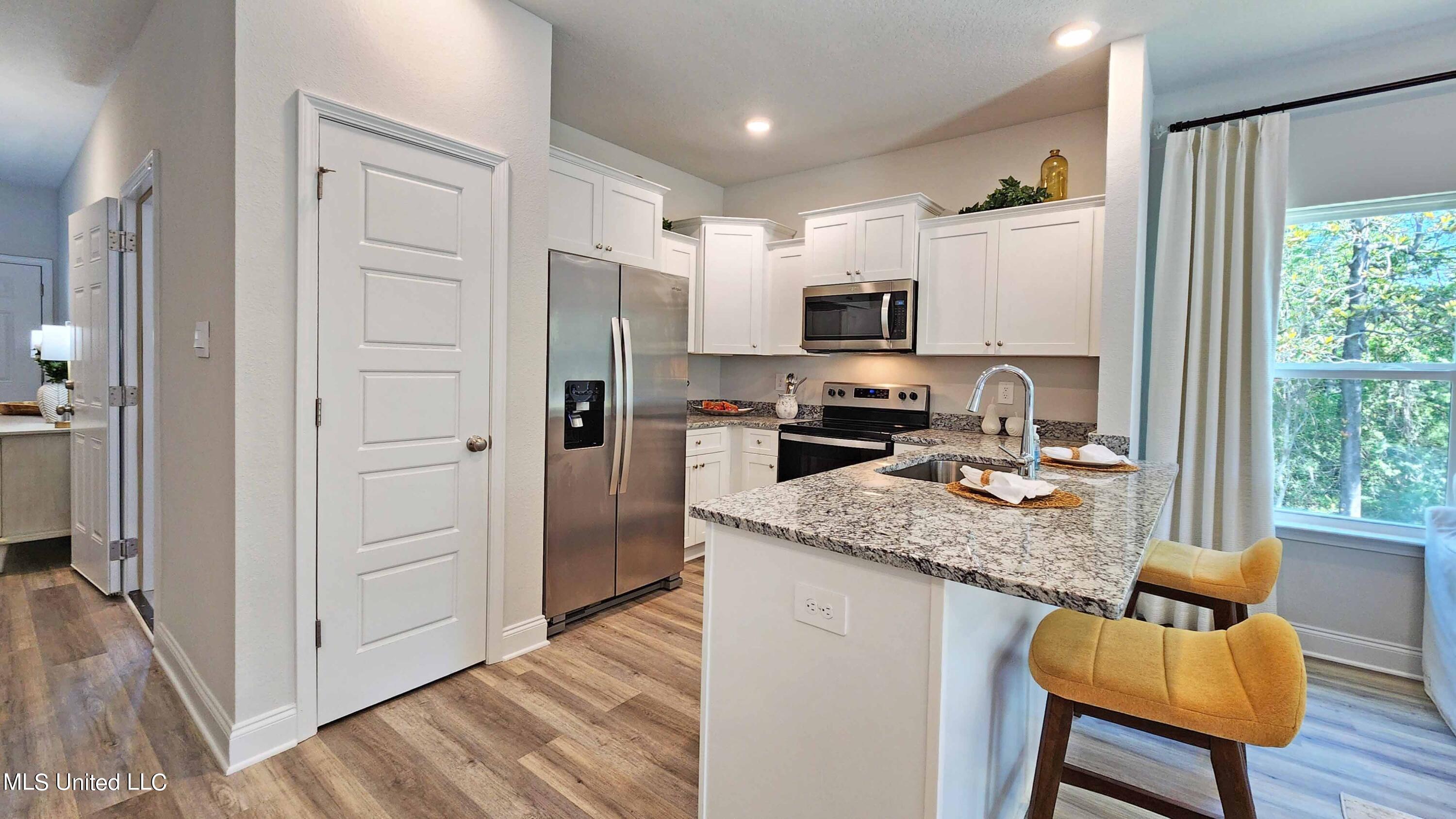 122 Debuys Road Biloxi, MS 39531 - Photo 12 of 31 007__