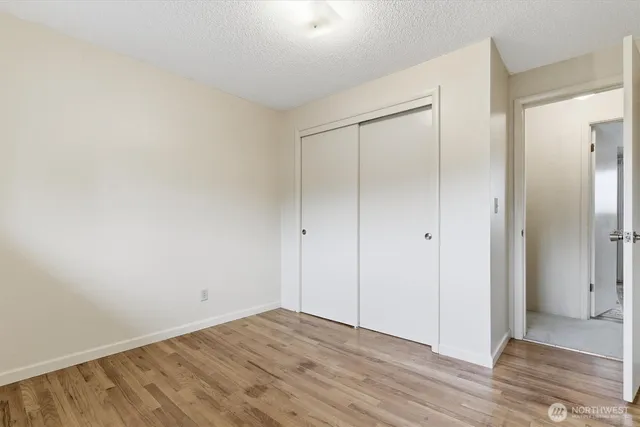 $499,900 | 3719 Petersville Road Northeast, Bremerton, WA 98310