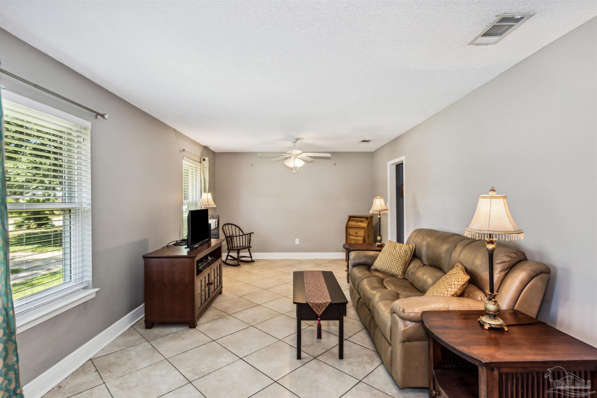 4530 Tree Line Drive Pensacola, FL 32504 - Photo 14 of 24