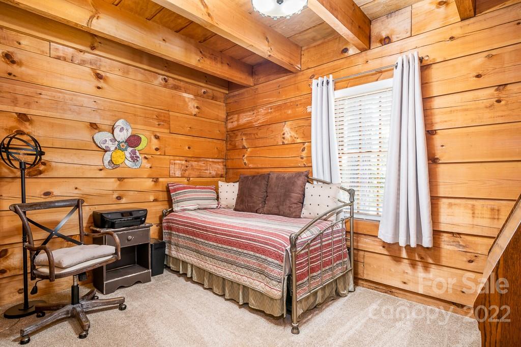 7224 Price Point Denver, NC 28037 - Photo 13 of 31 a view of a room with lounge chair