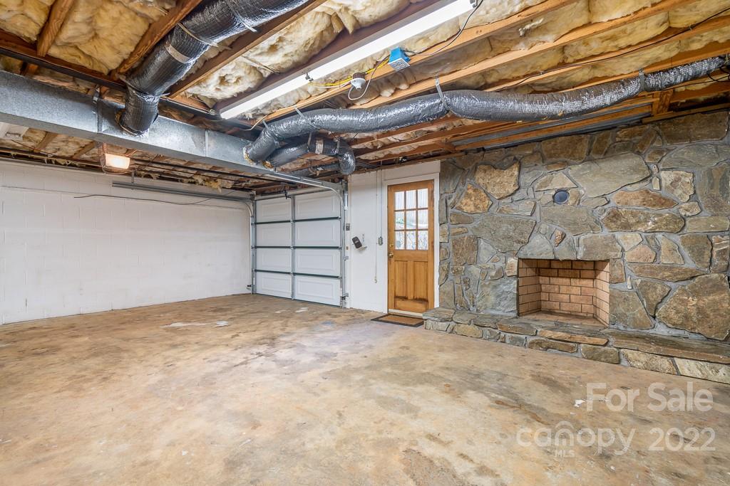 7224 Price Point Denver, NC 28037 - Photo 15 of 31 a view of an empty room