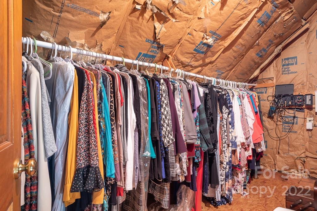 7224 Price Point Denver, NC 28037 - Photo 30 of 31 a view of walk in closet with clothes