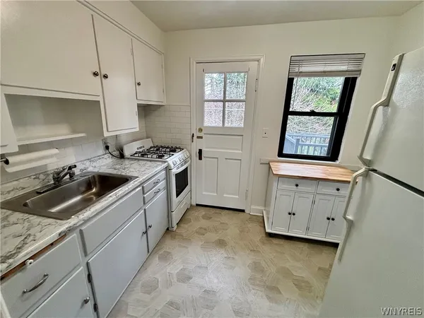 $135,000 | 3901 Main Street, Unit 10D, Amherst, NY 14226