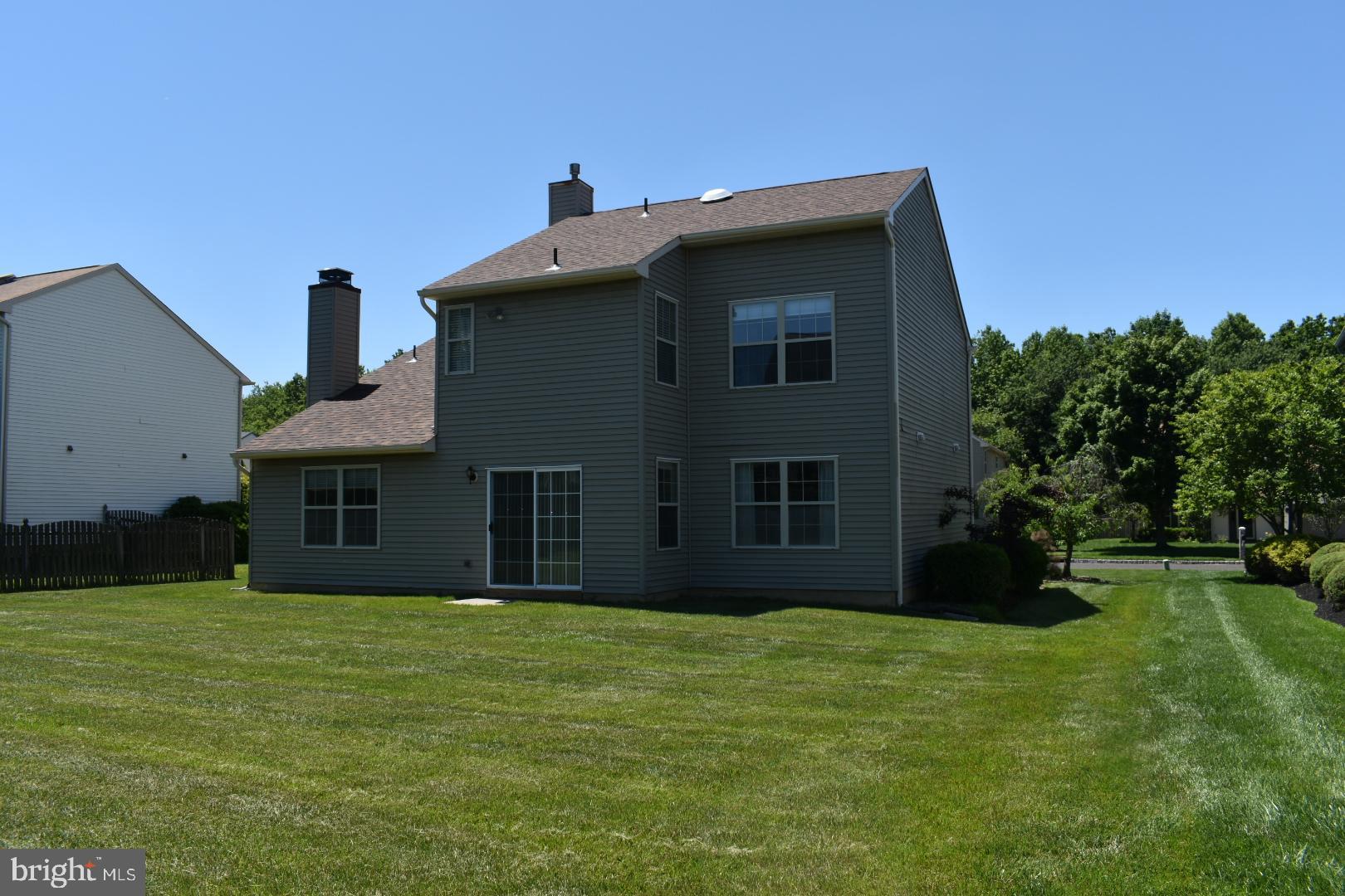21 Springcress Drive Delran, NJ 08075 - Photo 3 of 30 Gallery Image 3