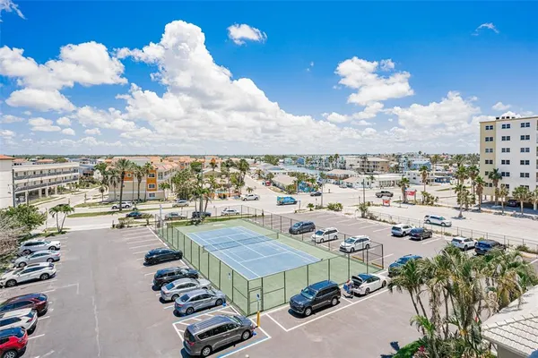 $1,250,000 | 17500 Gulf Boulevard, Unit 407, Redington Shores, FL 33708