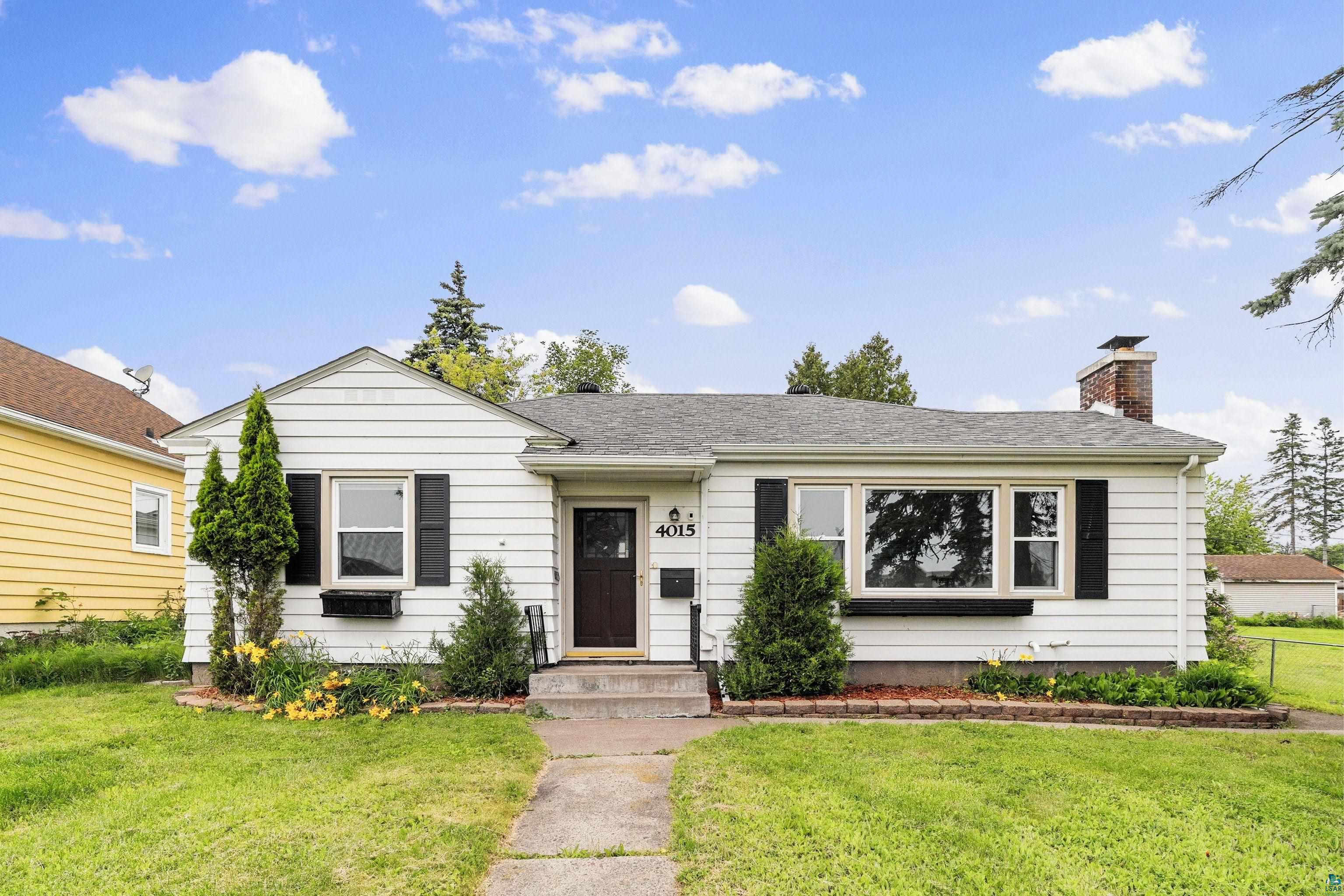 4015 London Road Duluth, MN 55804 - Photo 1 of 26