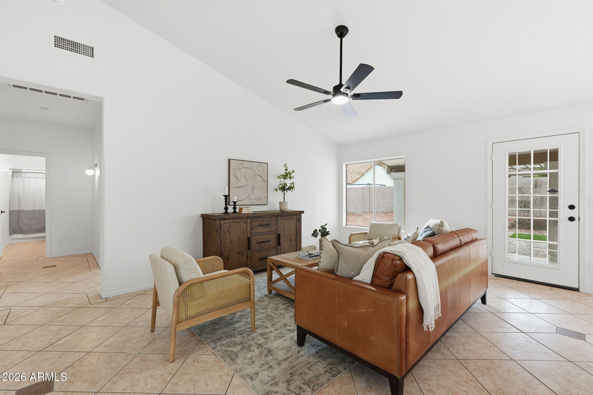 7756 West Hearn Road Peoria, AZ 85381 - Photo 9 of 40 Great Room