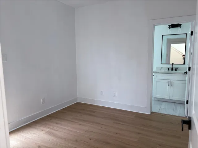 $2,350 | 5928 Conley Street, Houston, TX 77021