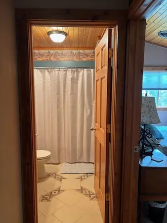 $429,900 | 1400 North Du Quoin Street, Benton, IL 62812