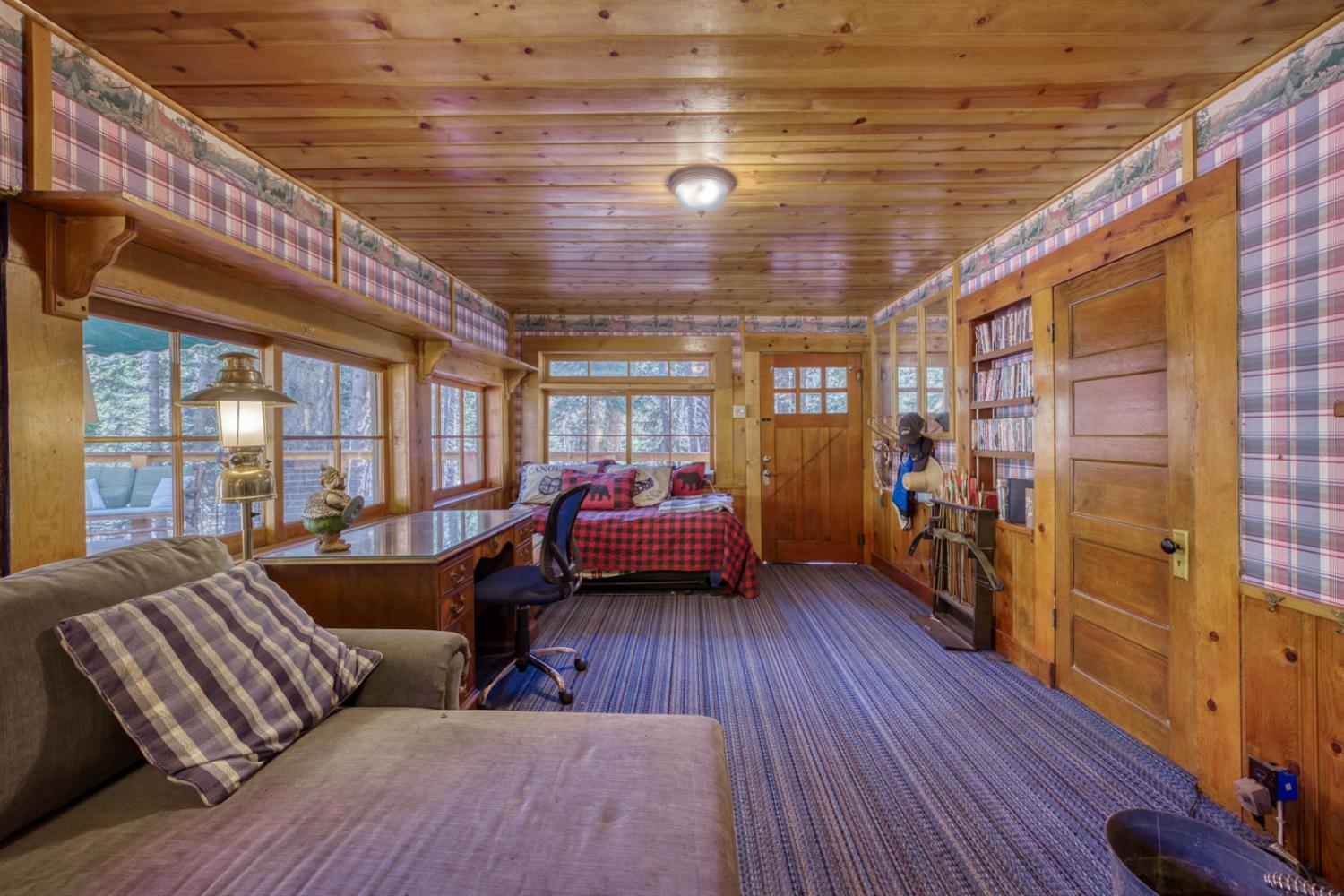 61504 Huntington Lake Road, Unit 6 Mono Hot Springs, CA 93642 - Photo 18 of 49