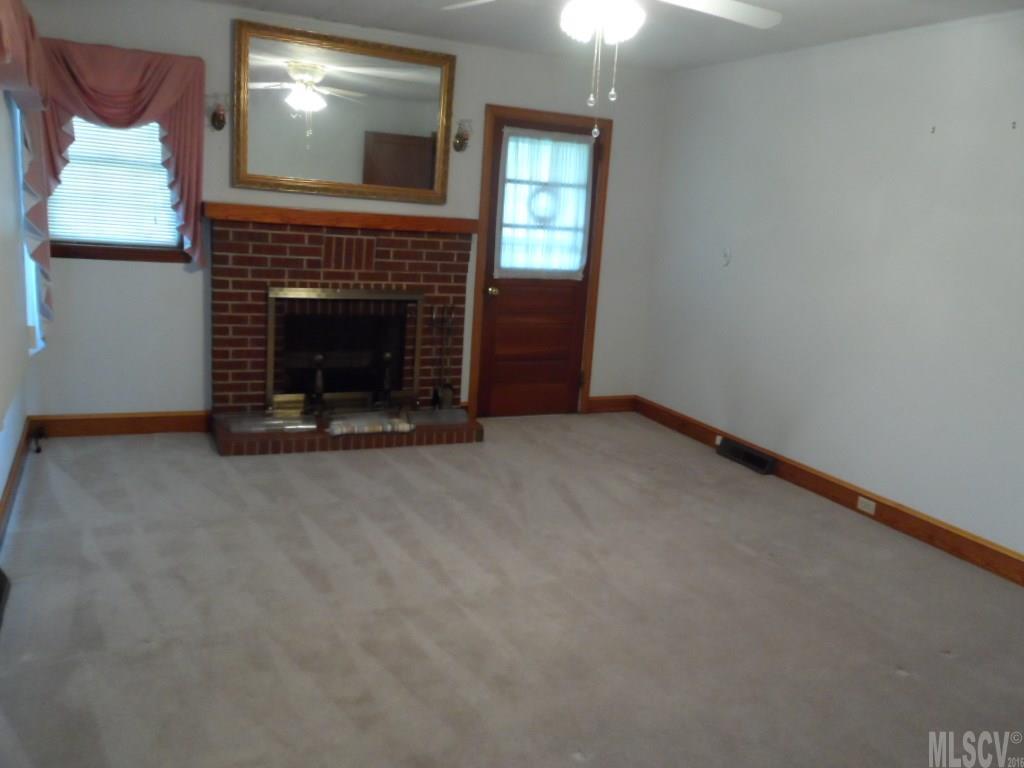 1603 Falls Road Valdese, NC 28690 - Photo 9 of 13 Gallery Image 9