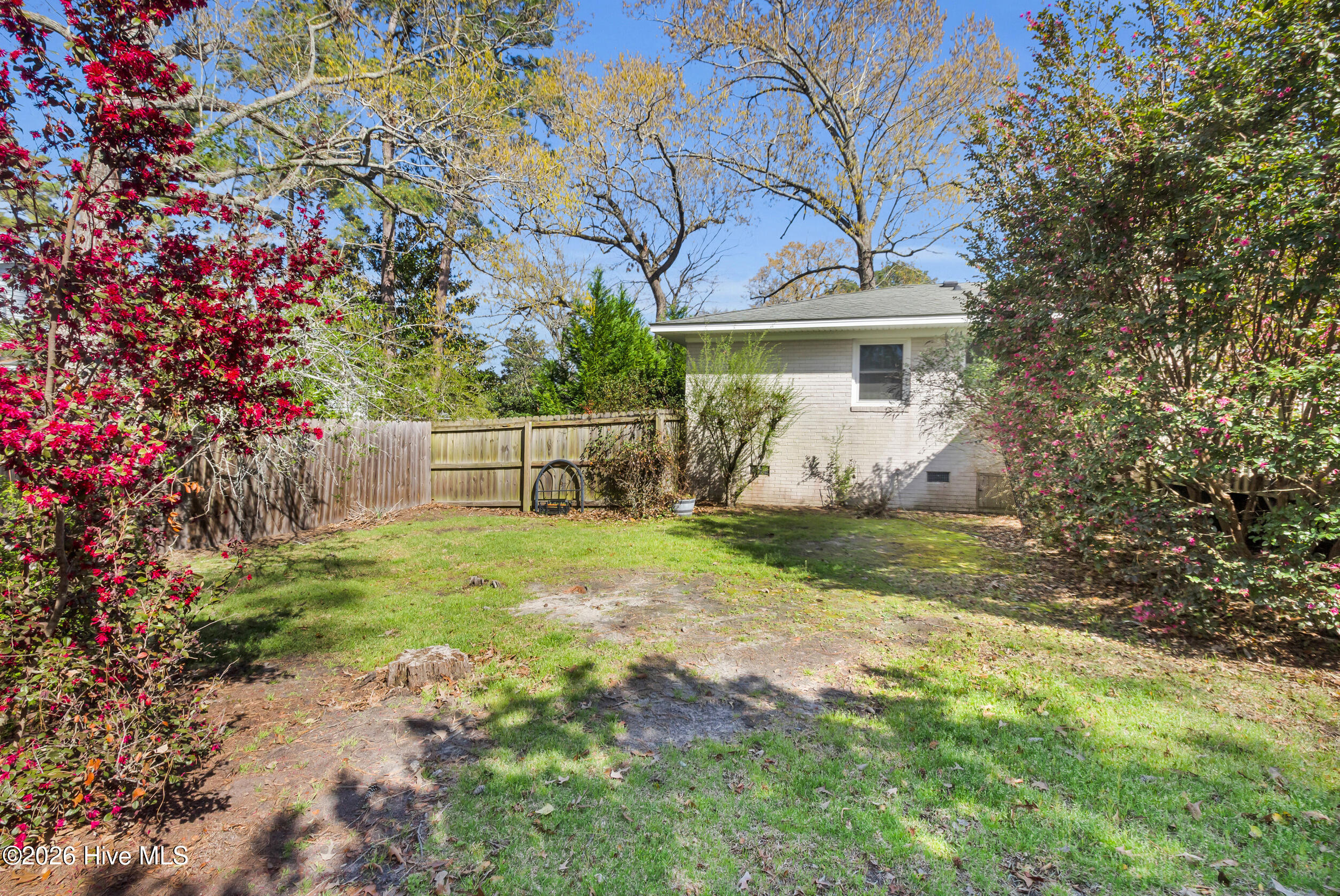 609 Edgehill Road Trent Woods, NC 28562 - Photo 34 of 49 Back
